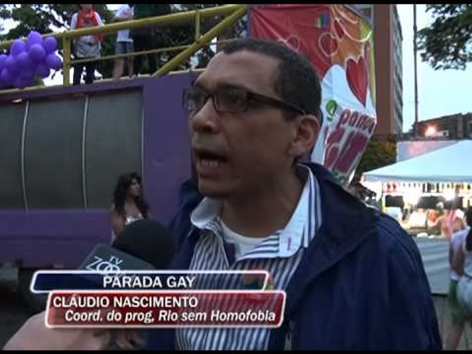 18-11-2013 - PARADA GAY - ZOOM TV JORNAL