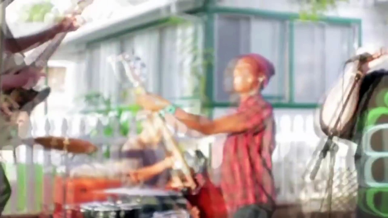 Il perd 160 livres (72 kilos) et se retrouve avec une impressionnante quantité de surplus de peau!