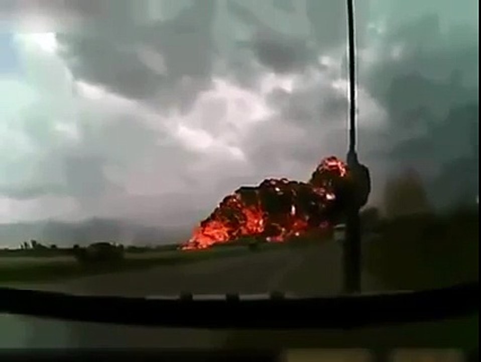 Plane Crash Video - Fake or Real???