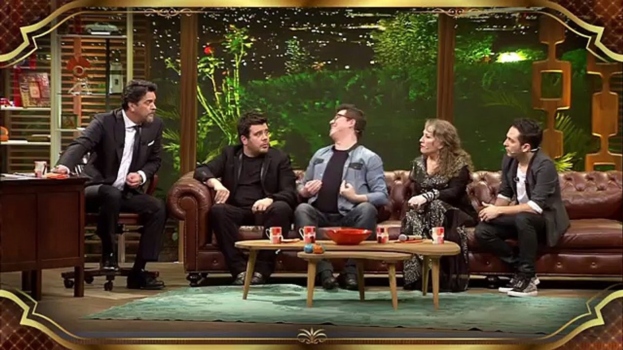Beyaz Show'da İbrahim Büyükak Skeci
