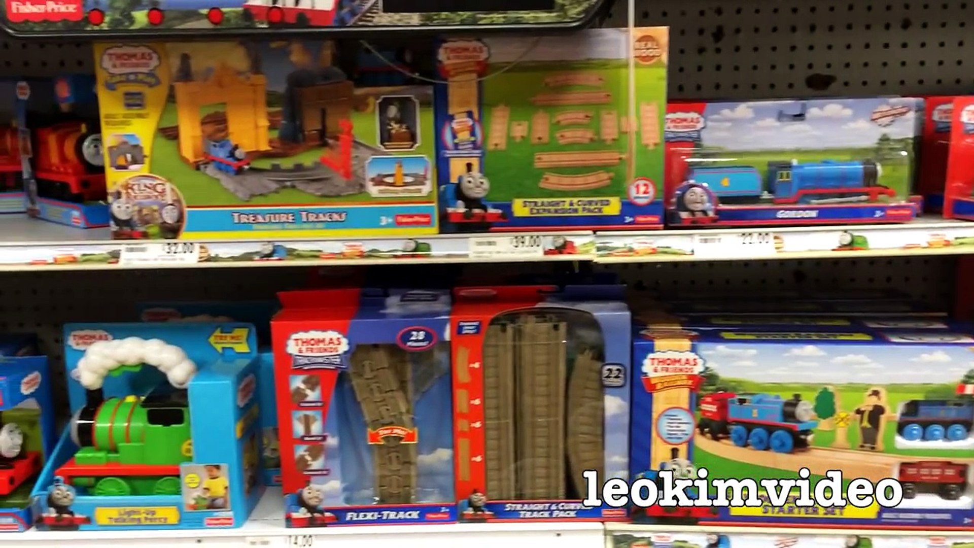 thomas & friends toys r us