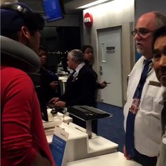 Cenk Uygur Confronts American Airlines Supervisor: Where is the plane?