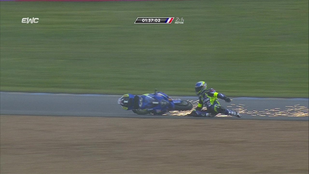 24 Heures Motos 2016 - Les temps forts de la deuxième heure de course