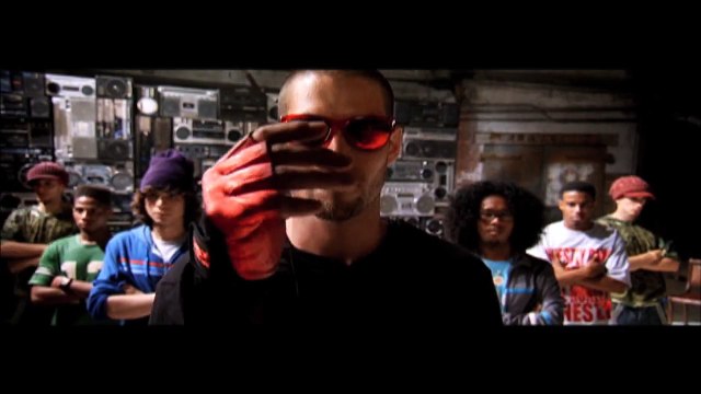 Flo Rida - Club Can't Handle Me ft. David Guetta [Official Music Video] - Step Up 3D -