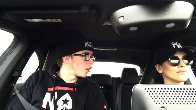 LABEEU - PETITE BALADE EN VOITURE