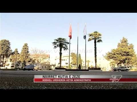 Nxirret kutia e zezë e helikopterit - News, Lajme - Vizion Plus