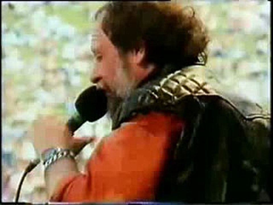 Jethro Tull - She said she was a Dancer (from the Album 'Crest of a Knave', 1987)