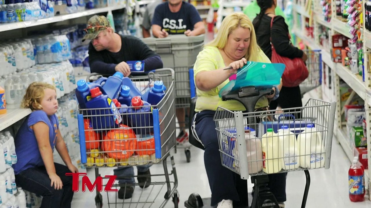 Mama June and Honey Boo Boo: Extreme Couponing
