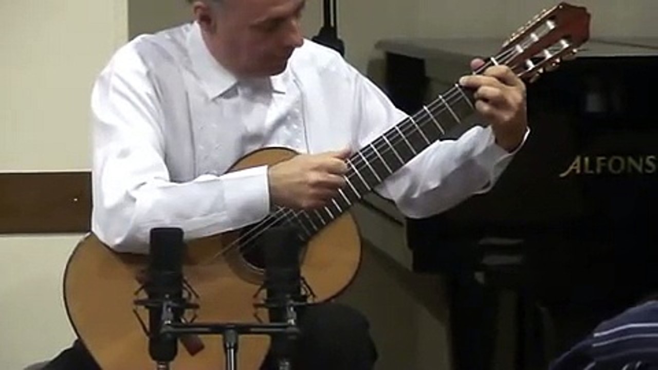 Hector Villa Lobos - preludio num 4 - ch Carlos Bonell