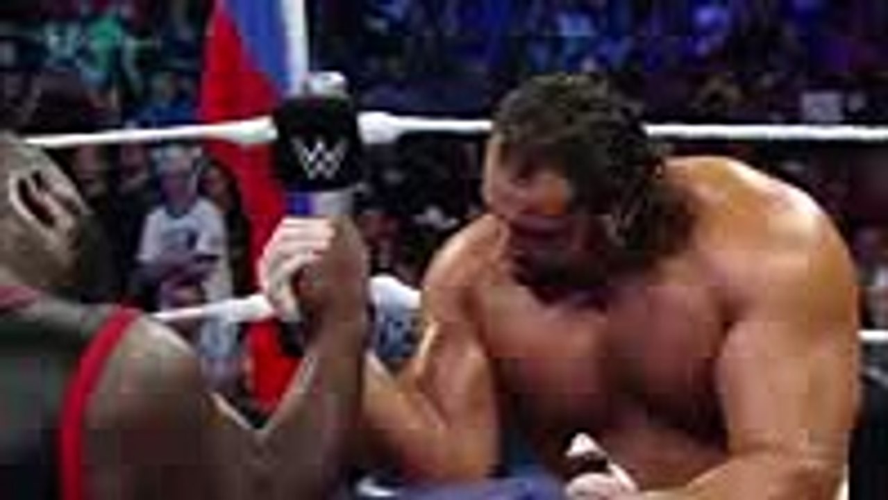 mark_henry_vs._rusev_international_arm_wrestling_contest_smackdown_september_12_2014_hi_54507