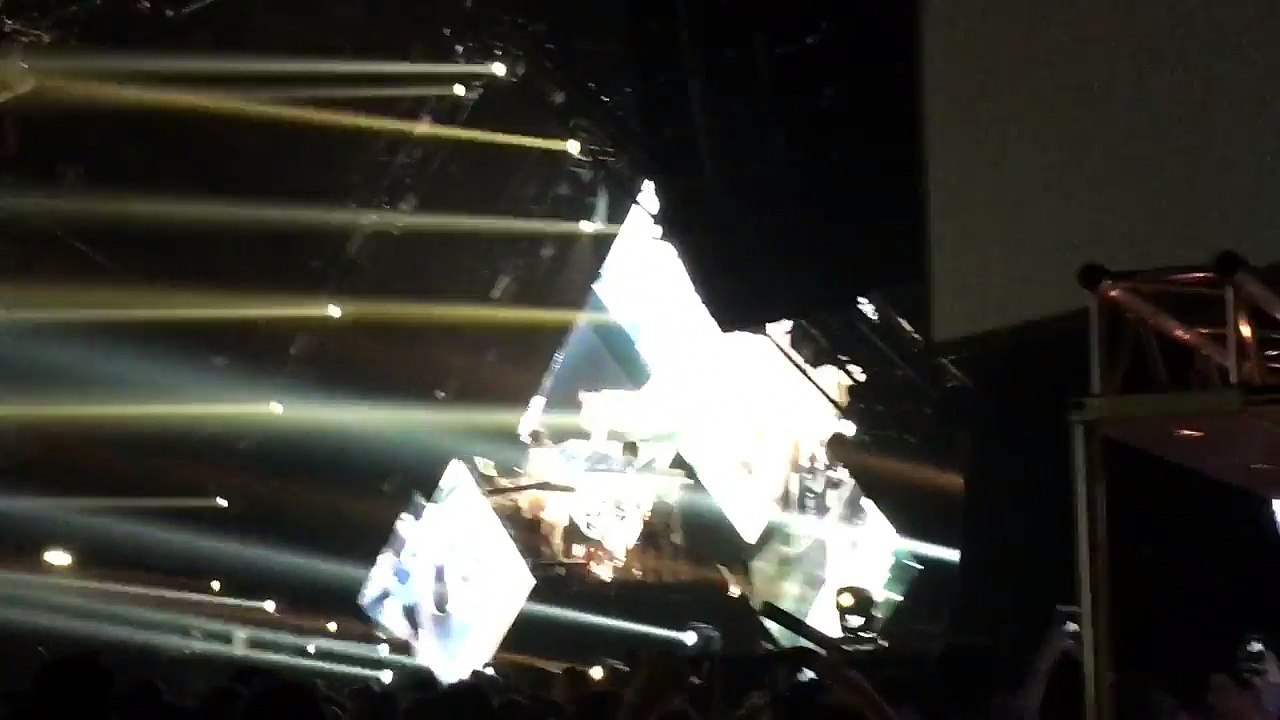 Kygo - Nothing Left (Live Vienna 2016)