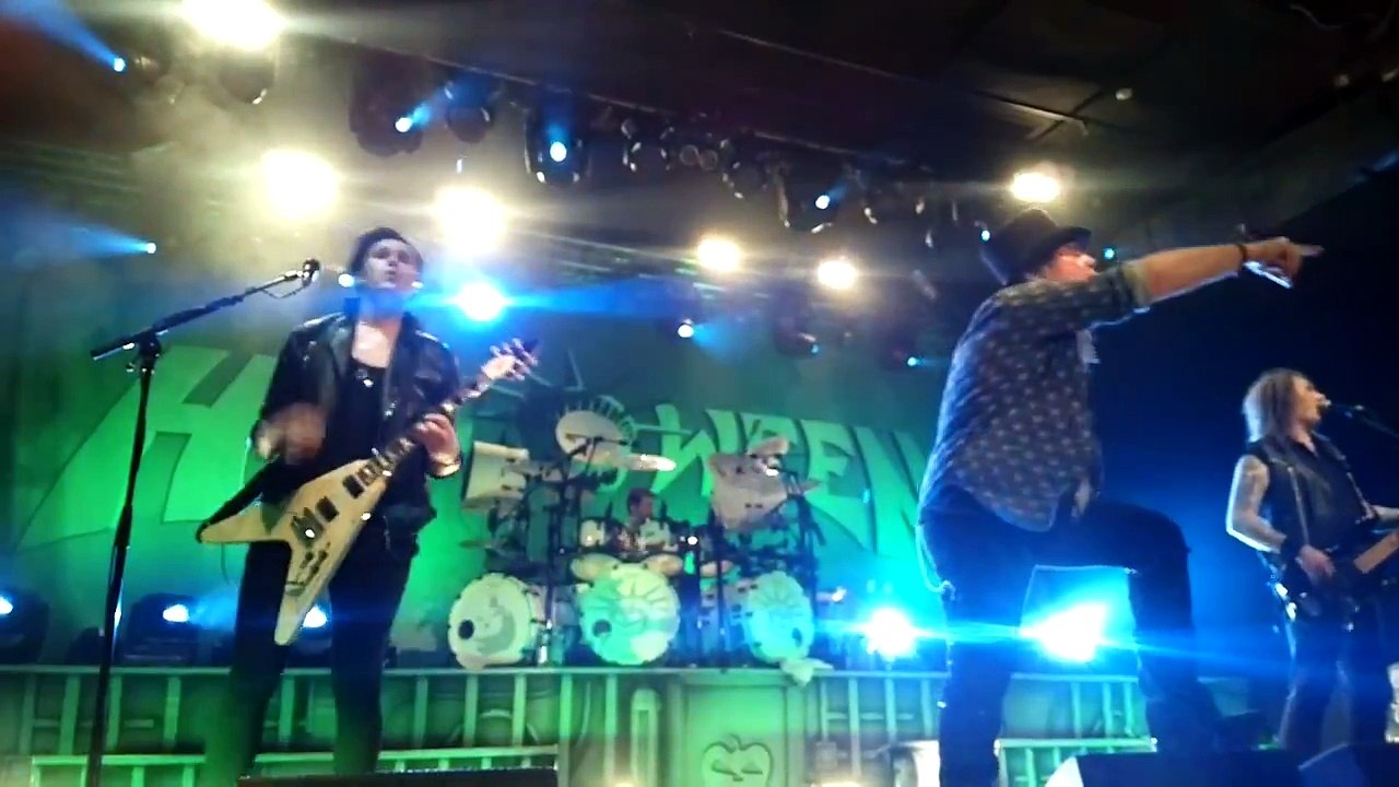 Helloween - Future World -- 2016 Helsinki