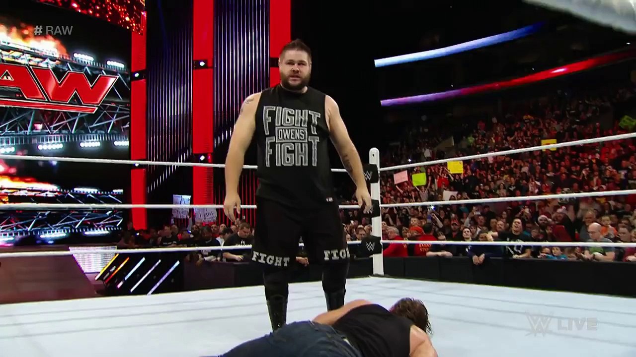 Dean Ambrose vs