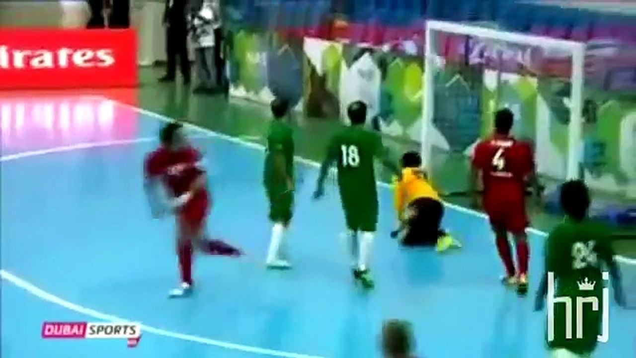 Falcão vs Ricardinho ● Top Goals Battle ● Futsal Kings 2016