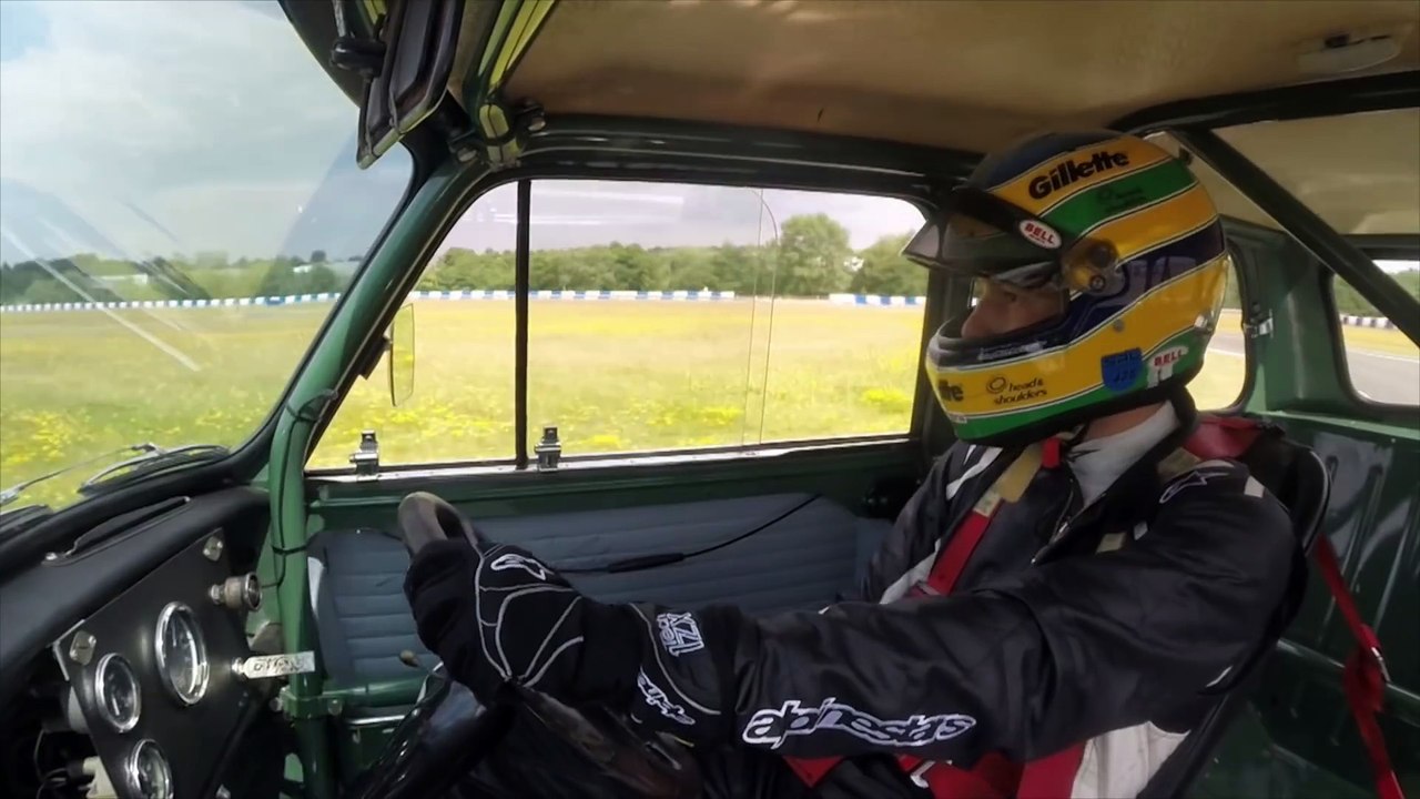 Bruno Senna Drives - Mini
