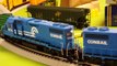 Athearn Genesis CONRAIL GP38-2 8276,8280 with tsunami sound