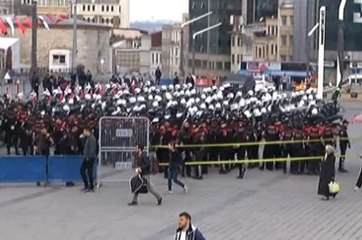 Download Video: Taksim Meydanı'nda 'Özel Harekat Polisli' Geniş Güvenlik Önlemi