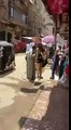 شاهد قبل الحذف شخص يتحرش بموديل في شوارع القاهرة