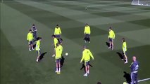 Danilo Humilla a Cristiano Ronaldo con un caño en el entrenamiento