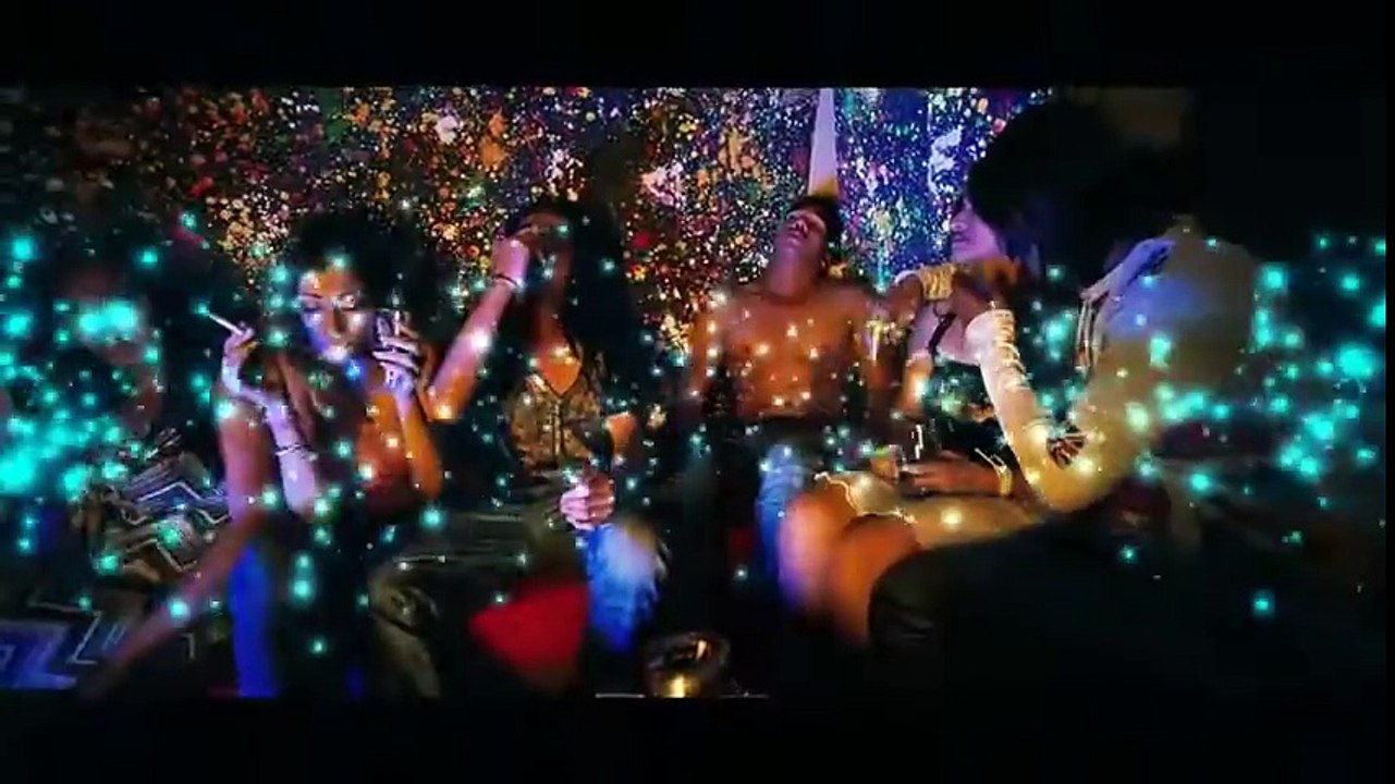 Priyanka Chopra Rape Scene, Very Hot Kiss