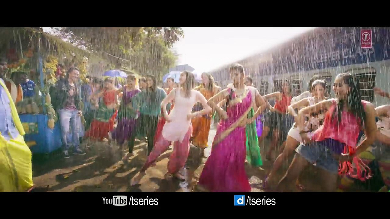 Cham-Cham-Video--BAAGHI--Tiger-Shroff-Shraddha-Kapoor--Meet-Bros-Monali-Thakur--Sabbir-Khan