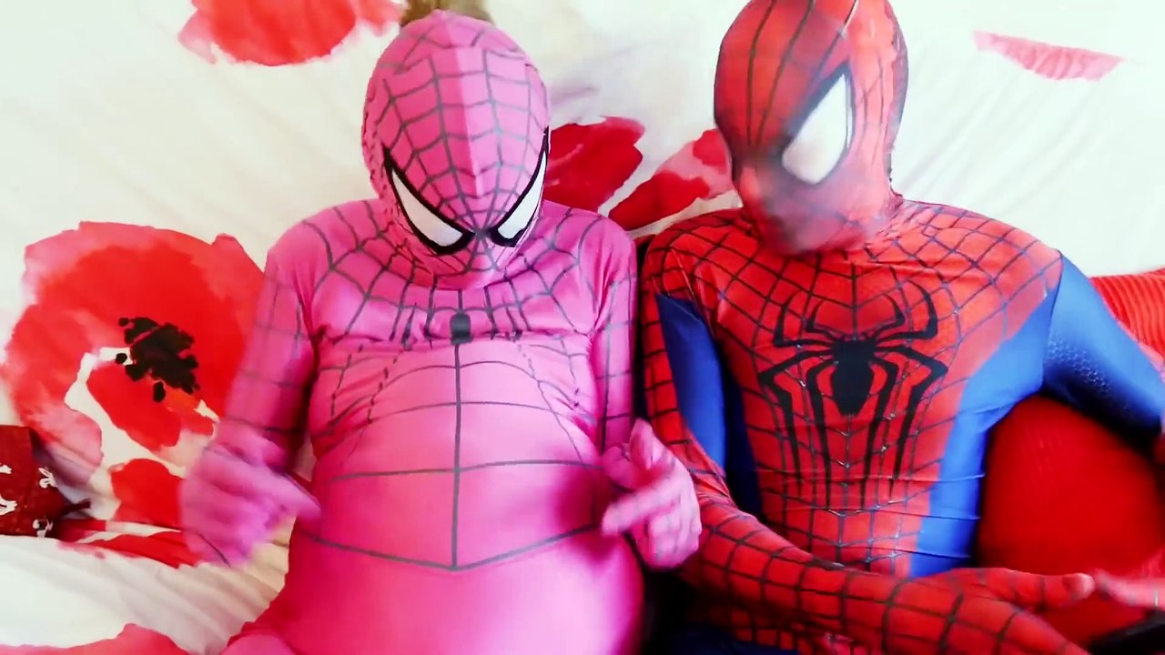 Spiderman vs Pink Spidergirl vs Fake Ghost Prank! Ghost is a Fail! Fun Superhero in Real Life