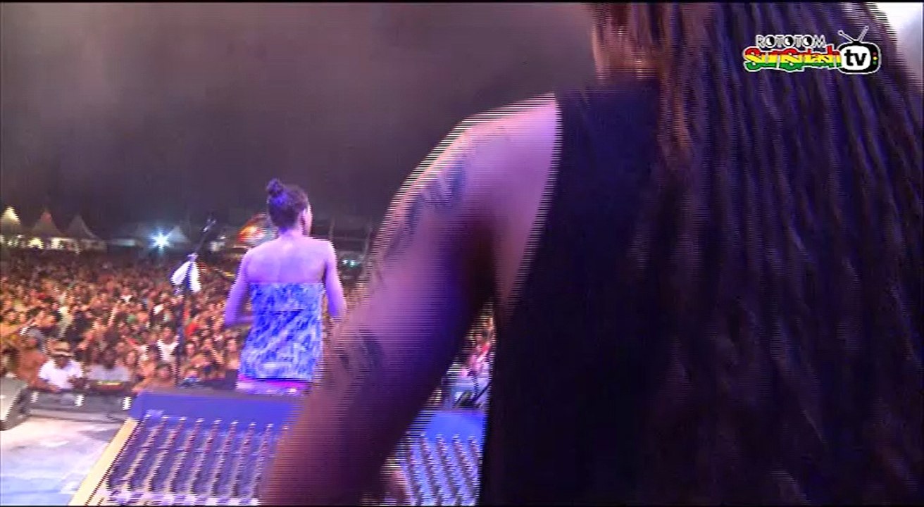 ZION TRAIN ft JAZZMIN TUTUM & SIS BETHSABEE live @ Main Stage 2012