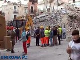 Crolla palazzo a Barletta: rabbia e polemiche