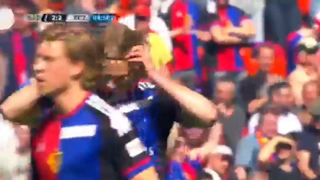 FC Basel 2-2 FC Zurich  Birkir Bjarnason Goal   Swiss Super League 10-04-2016 HD