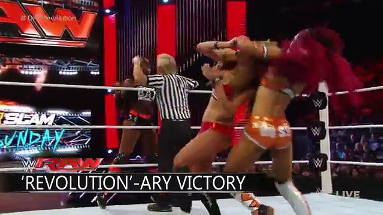 UNBELIEVABLE  Raw moments  - " WWE " -  == Top 10 ==