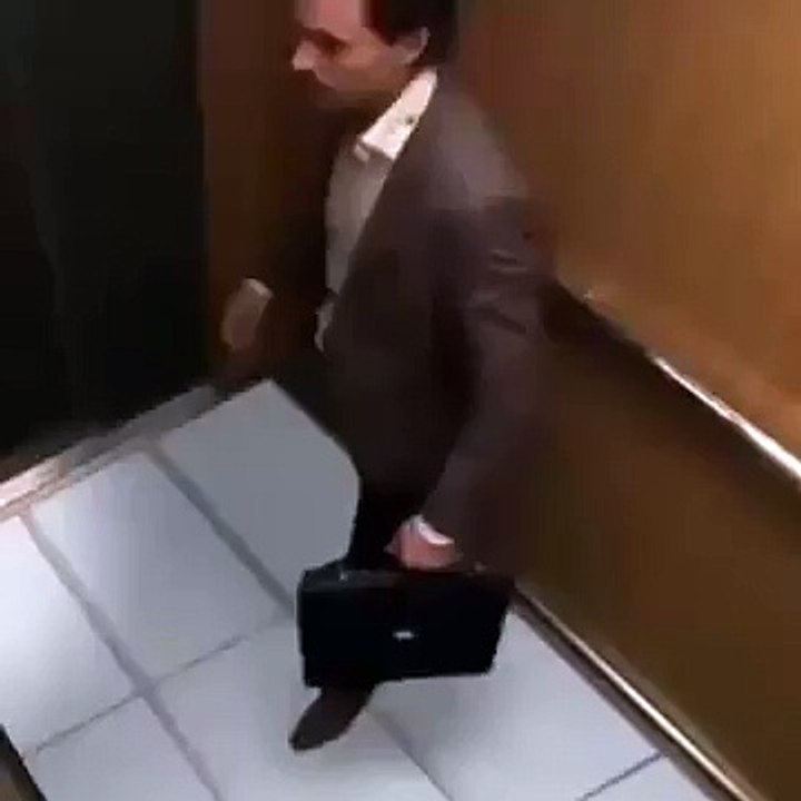 Lift Glass Floor Prank - Very Funny