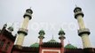 Indian Muslims join offer Eid al-Fitr prayers