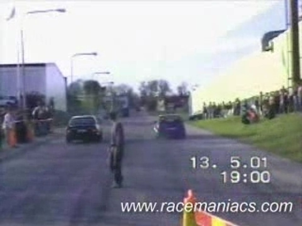 BMW 325 E30 Turbo vs Alpina B10 BiTurbo