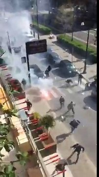 Scontri tra tifosi del Palermo e della Lazio, ragazzo esanime a terra