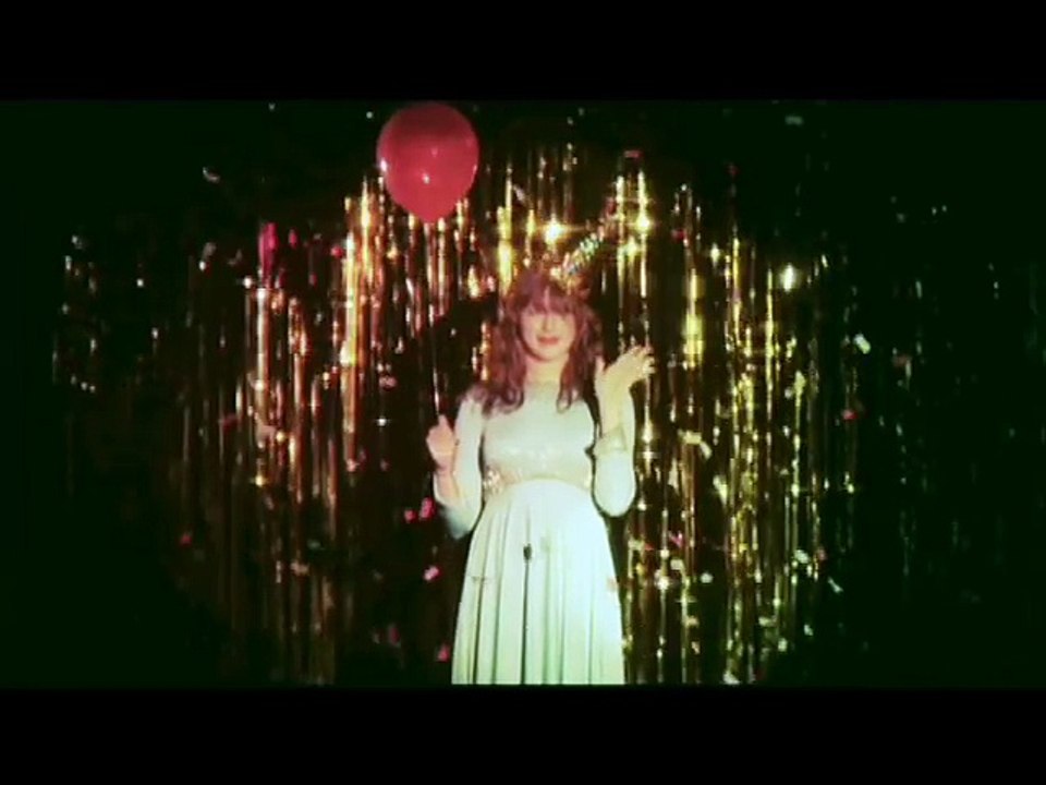 Beach House- 'Master of None'