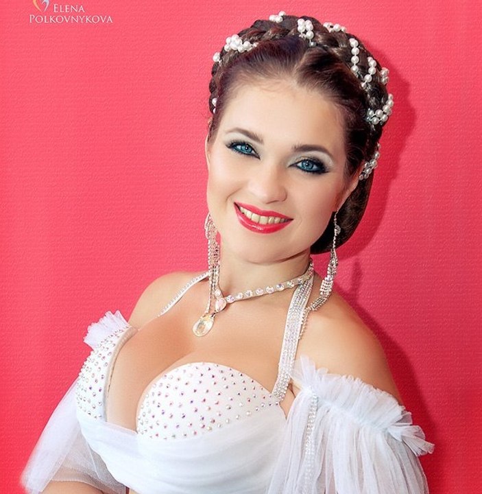 Vica Norkina Perfomance wahshany balady Nile group festival Cairo 2014