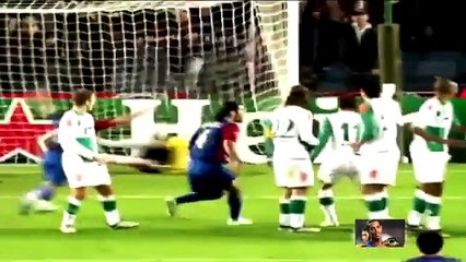 Existem reis, presidentes, muenes mas ele e Deus do footbal