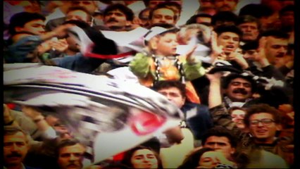 Descargar video: Beşiktaş Marşı - Birolcan Kalbim Beşiktaş / Stadyum Vodafone Arena Klibi