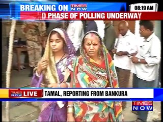 Télécharger la video: West Bengal Polls : Crude Bombs Hurled, Goons Brandish Guns