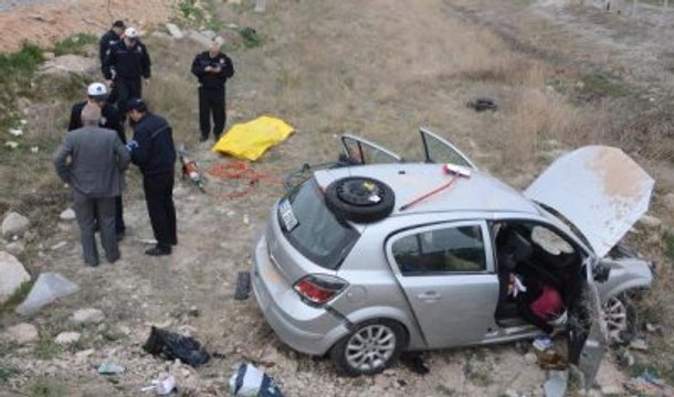 Hastane Yolunda Kaza: 2 Ölü, 2 Ağır Yaralı