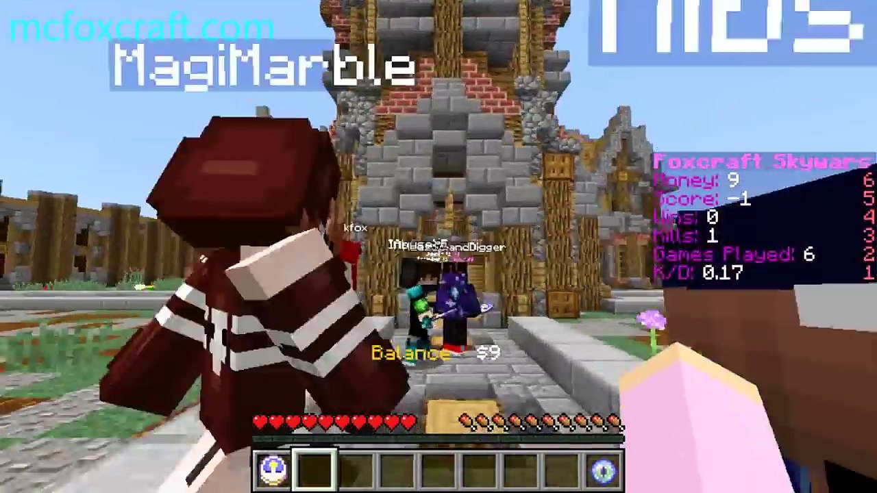 Minecraft - Little Kelly : SKYWARS BATTLE!