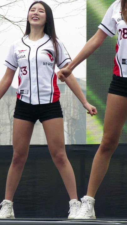 [16.04.09] kt wiz 시민서포터즈 페스티벌 치어리더응원1