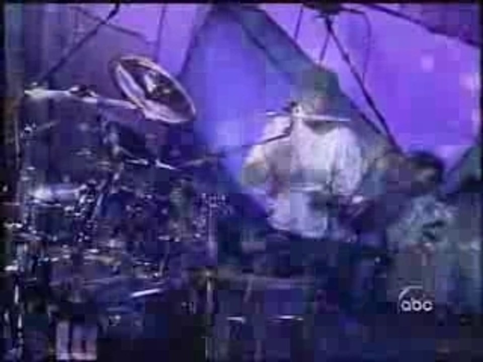 LINKIN PARK - NUMB (LIVE IN TORONTO)