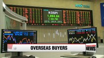 Foreign investors turn into net buyers of Korean stocks in March