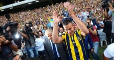 Robin Van Persie, Galatasaray Derbisinde Sahada Olacak!