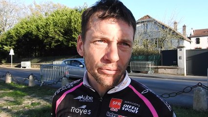 STEPHANE ARASSUS : LE MAILLOT VERT EN LOT DE CONSOLATION