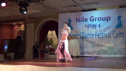 Vica Norkina Perfomance wahshany balady Nile group festival Cairo 2014 & speach about golden era bellydance