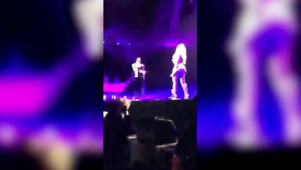 Nicki Minaj & Ariana Grande Perform Get On Your Knees & Bang Bang in Vegas