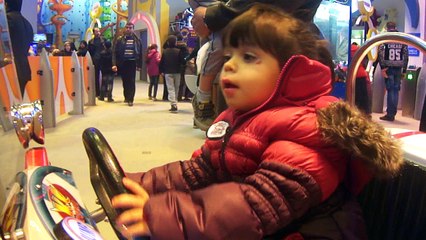 houri arwa le  9 avril 2016 au Park Mall de Sétif