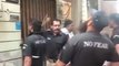 Pakistani Kawa - Punjab Police raids a gambling den